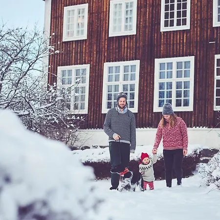 The Blue At Vevstogo - Cosy Bedroom With A Mesmerizing View, Sauna And Eco Living In An Old School House * Vestre Slidre