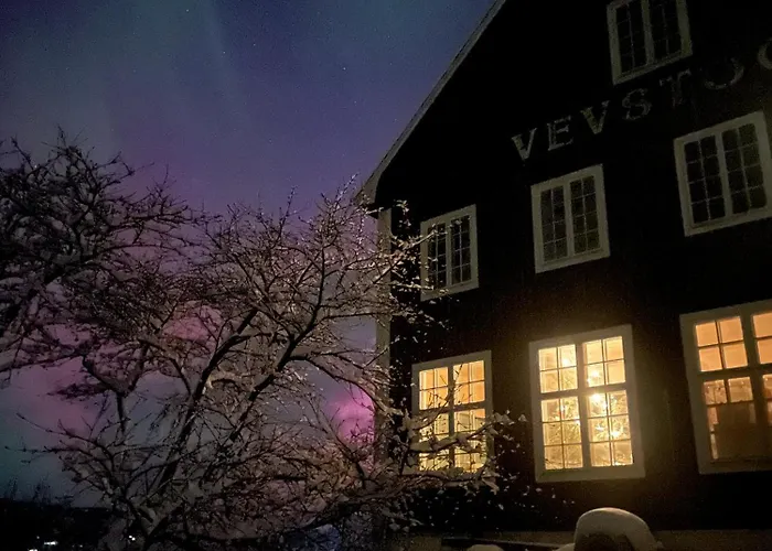 The Blue At Vevstogo - Cosy Bedroom With A Mesmerizing View, Sauna And Eco Living In An Old School House * Vestre Slidre